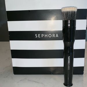 Blend Smart Electronic Brush